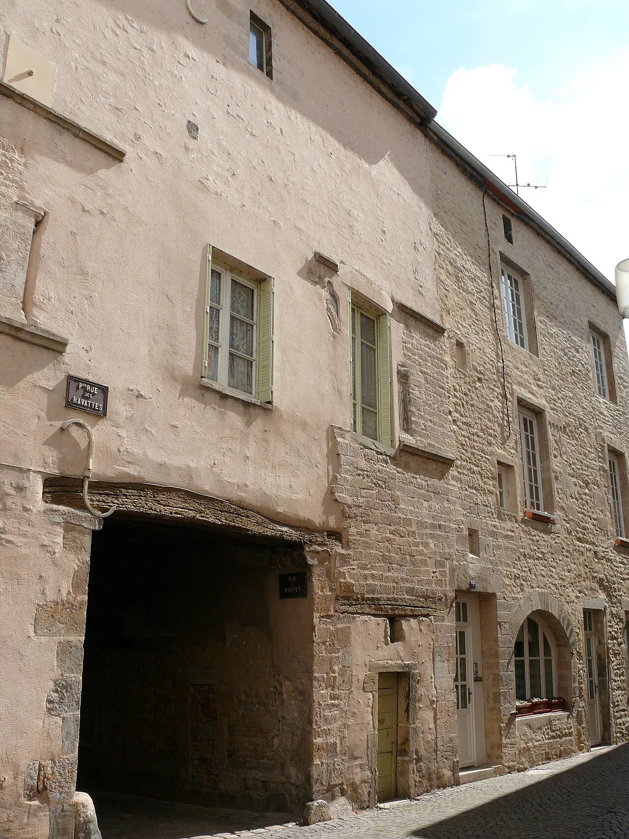 Maison du Pontet