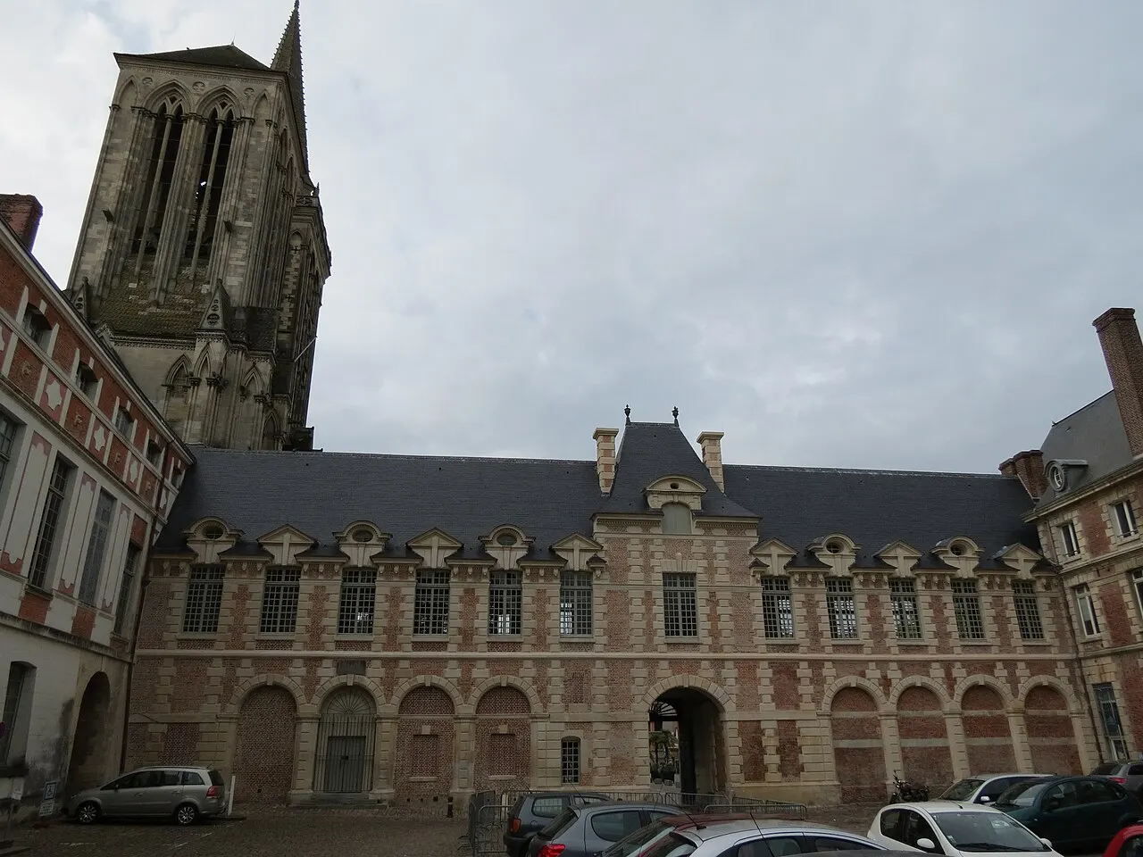 Palais Episcopal