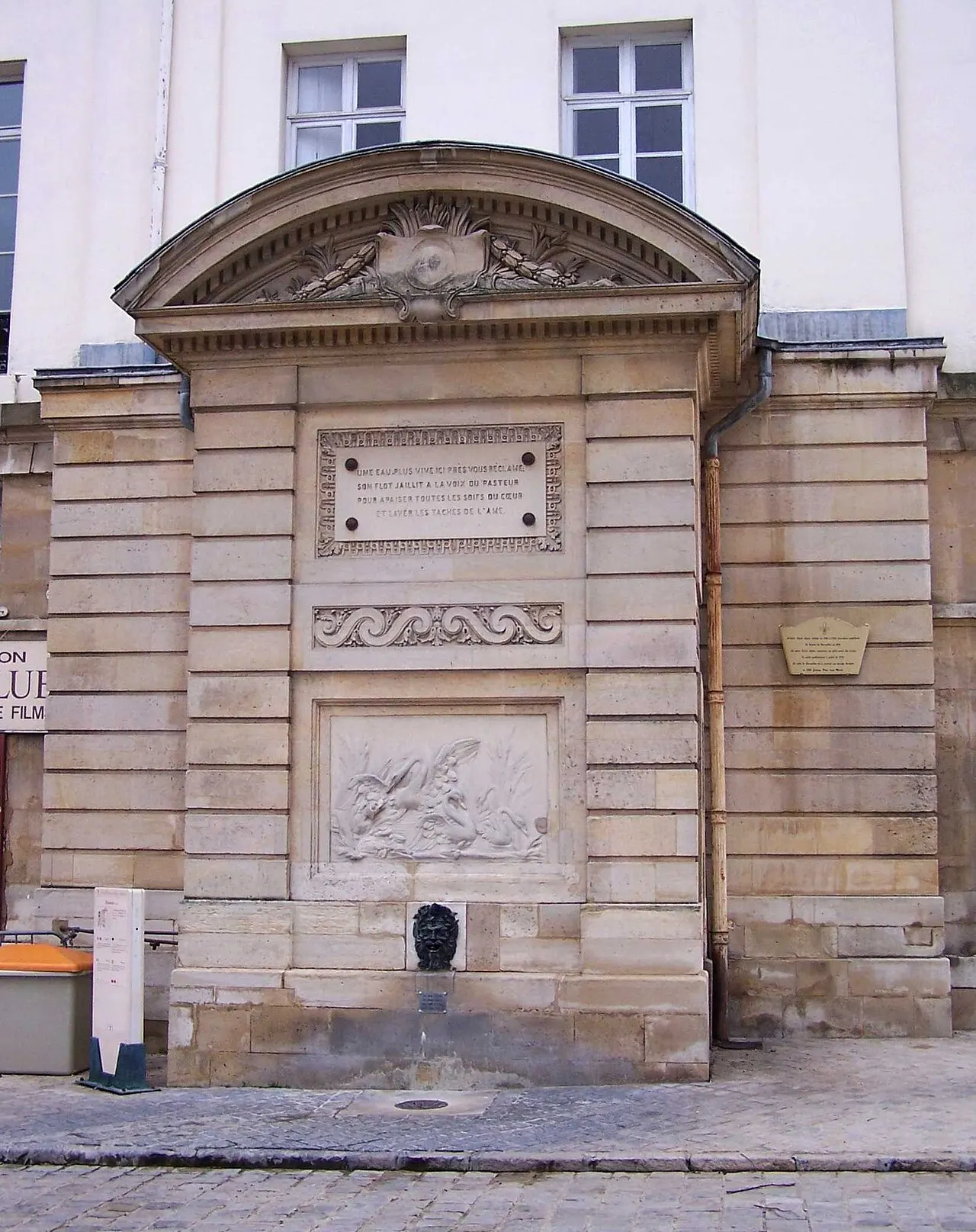 Fontaine Saint-Louis