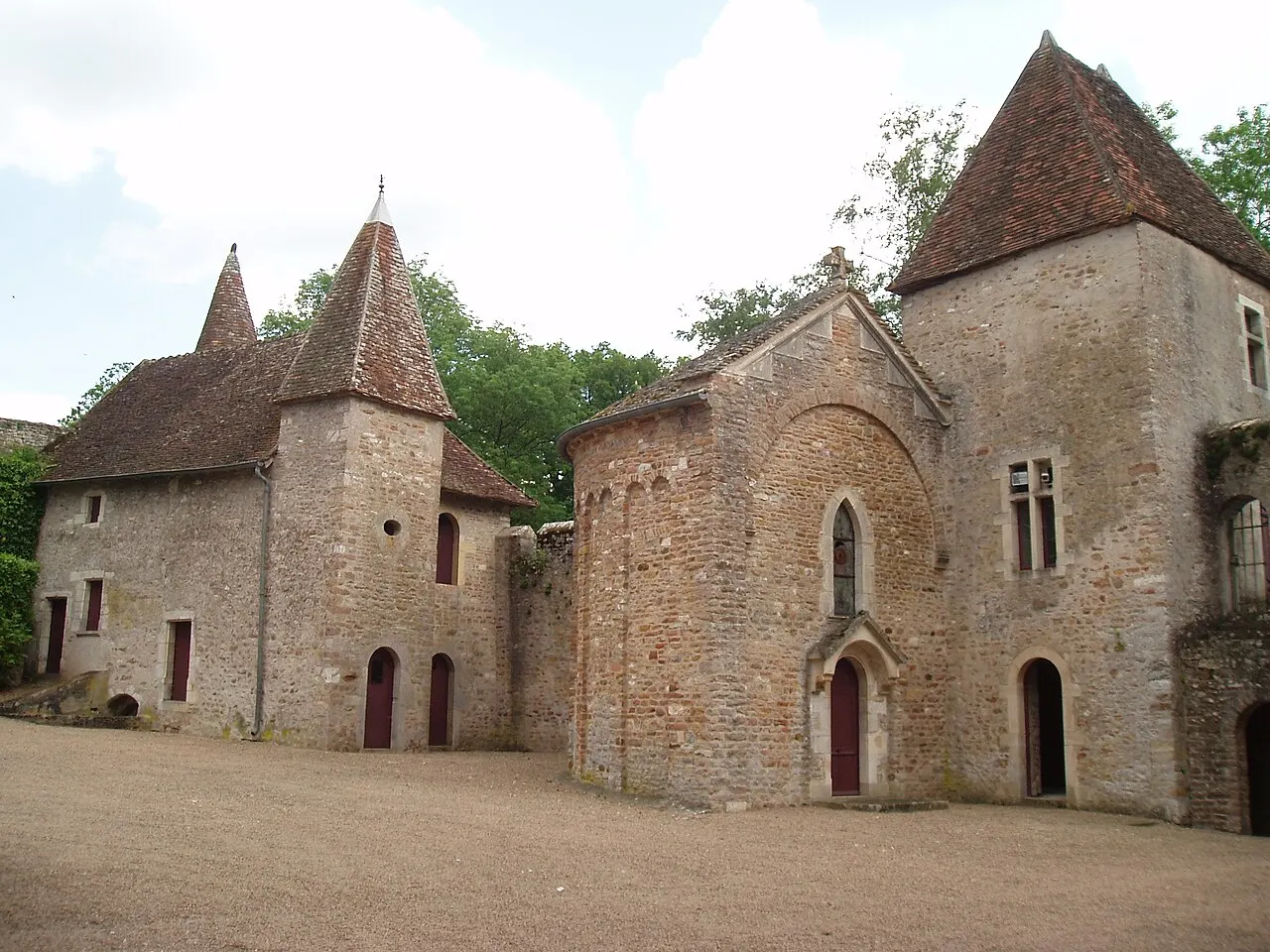 Château de La Chapelle-de-Bragny