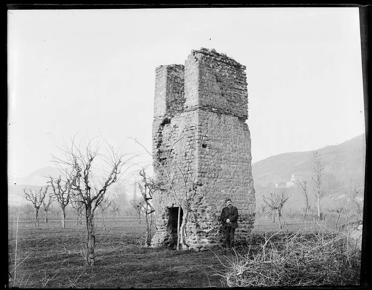 Moulis