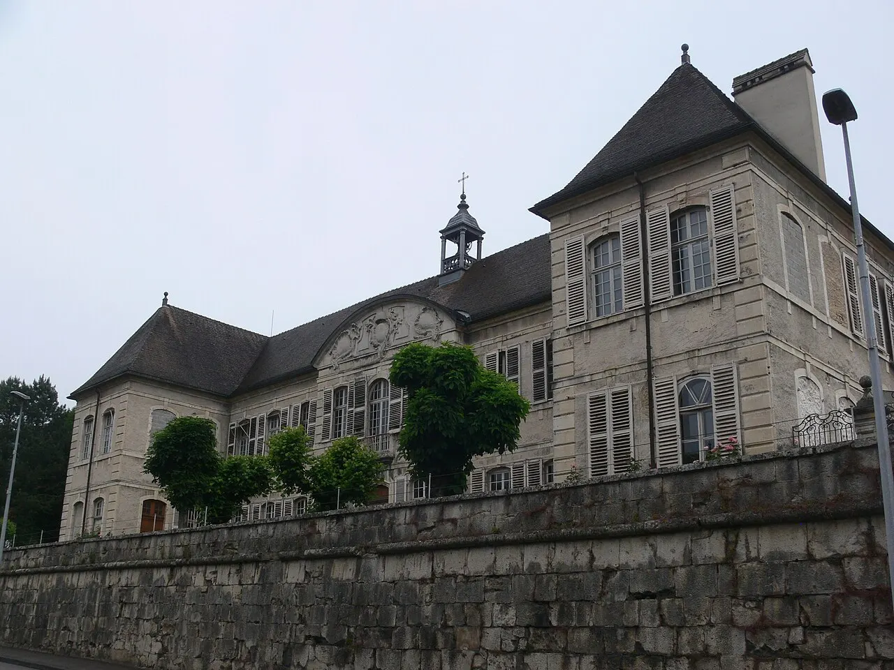 Hôpital rural Saint-Louis