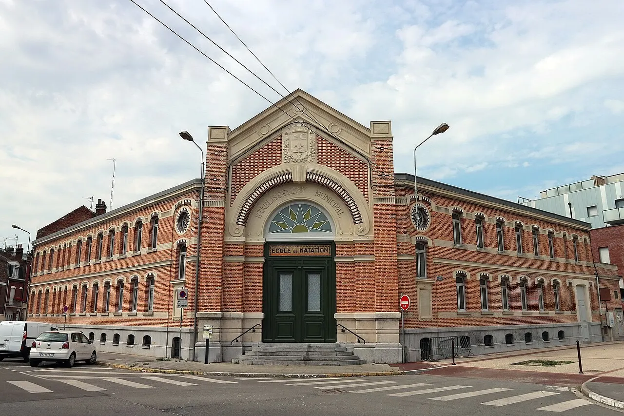 Ancienne école de natation - Bains et lavoir publics