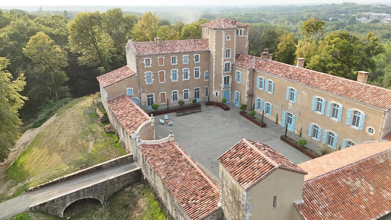 Ancien château des Evêques