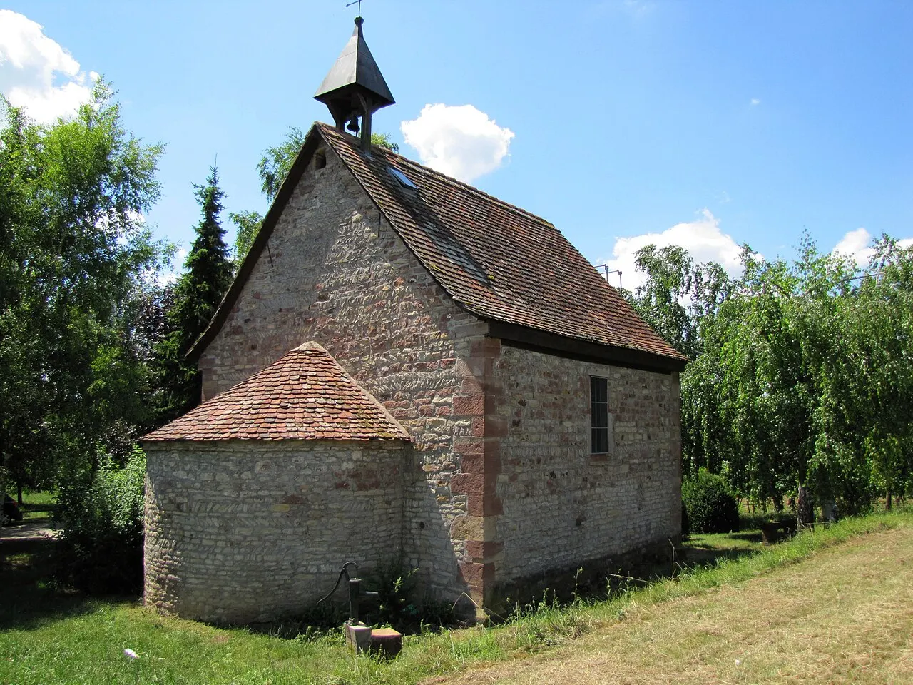 Chapelle Saint-Michel de Rimlen