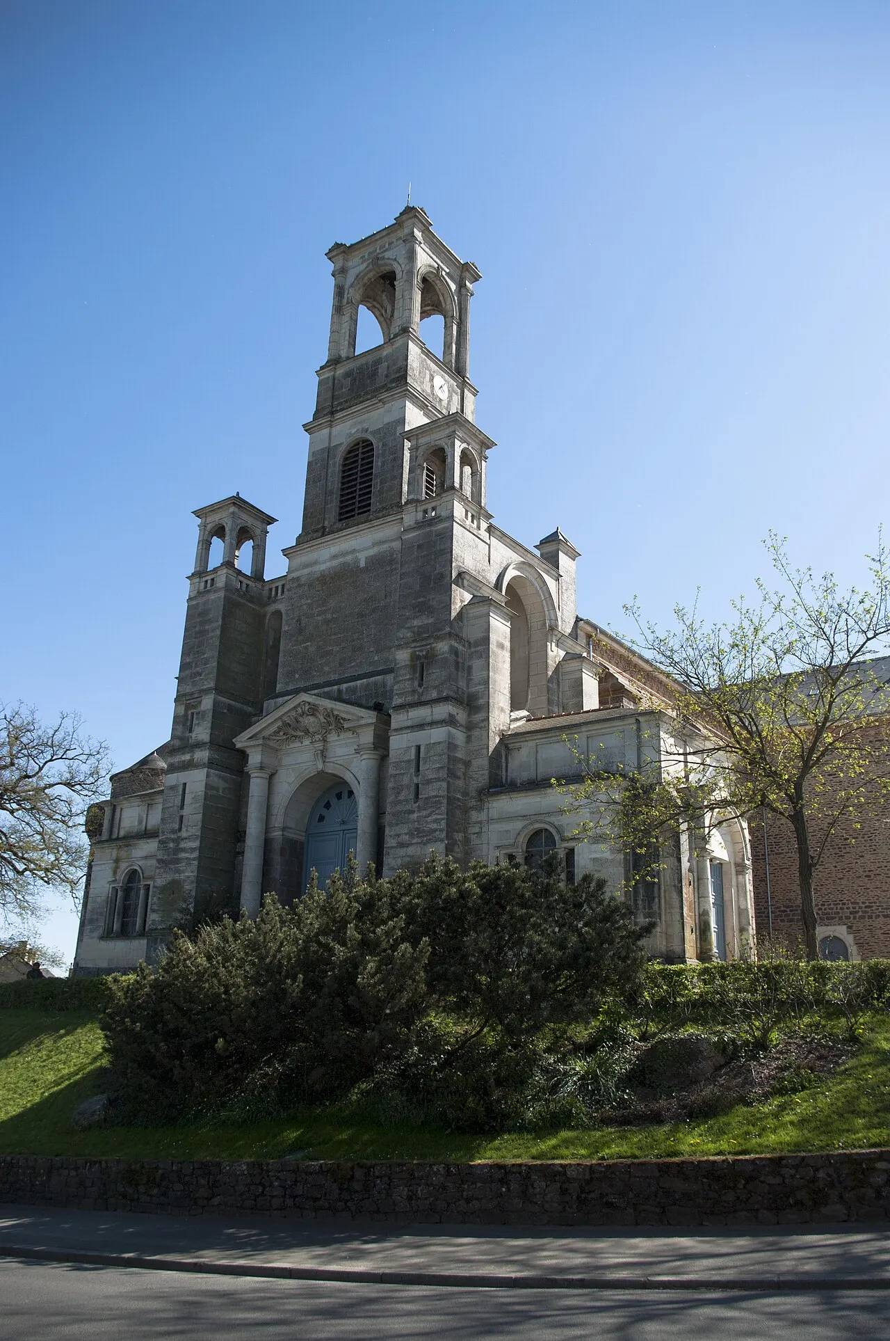 Église Saint-Louis Marie Grignon