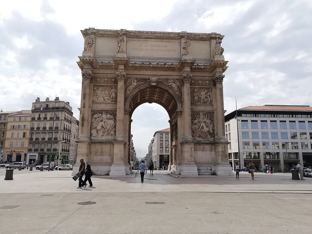 Porte d’Aix