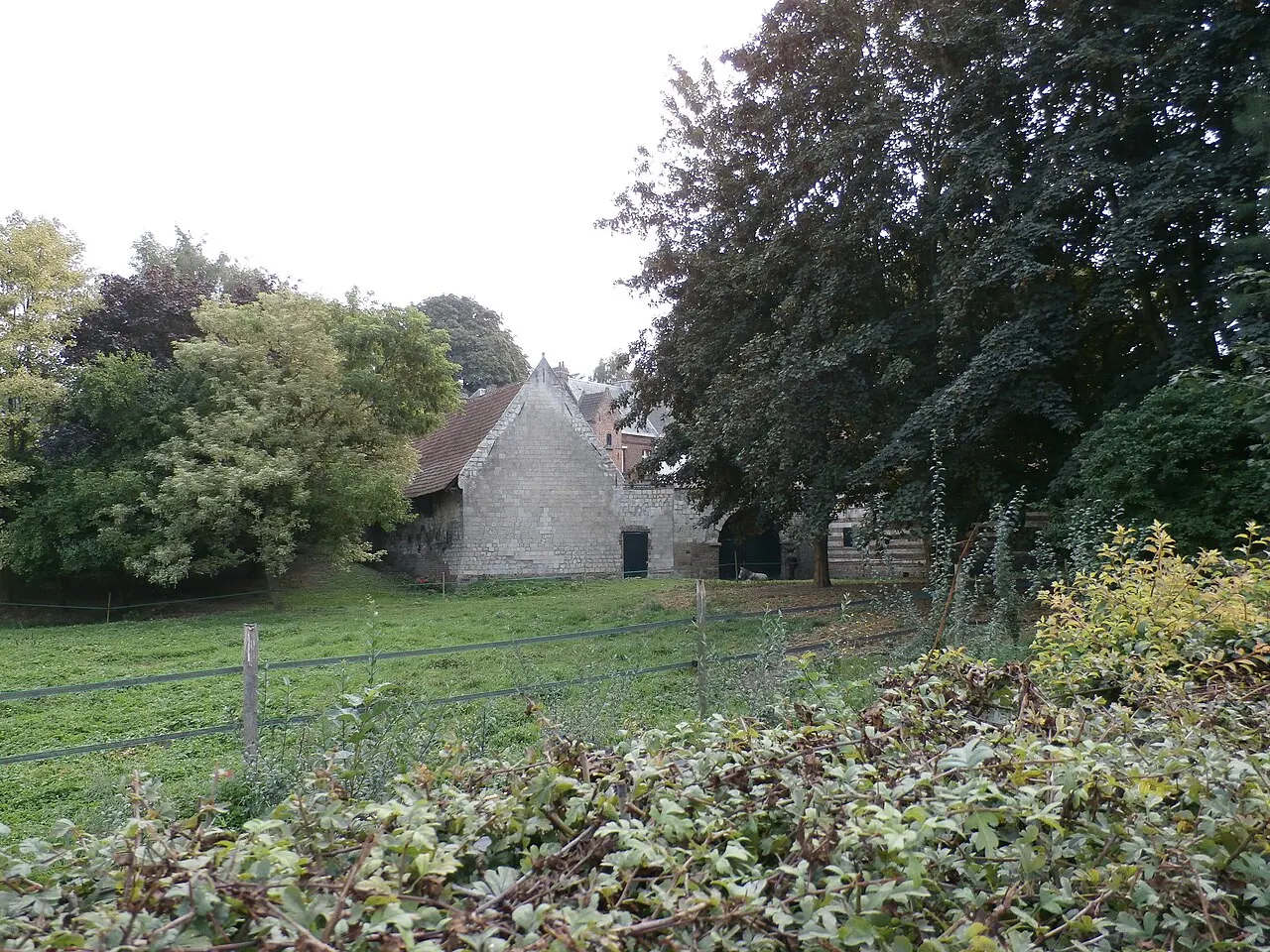 Ancienne ferme et château