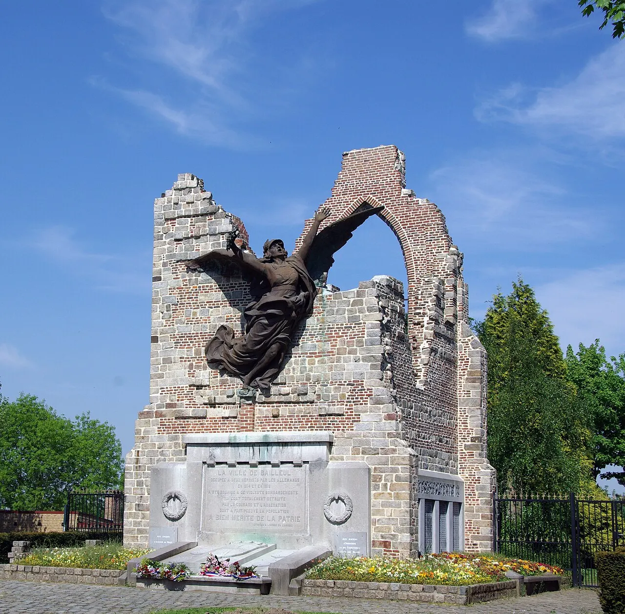 Monument aux Français