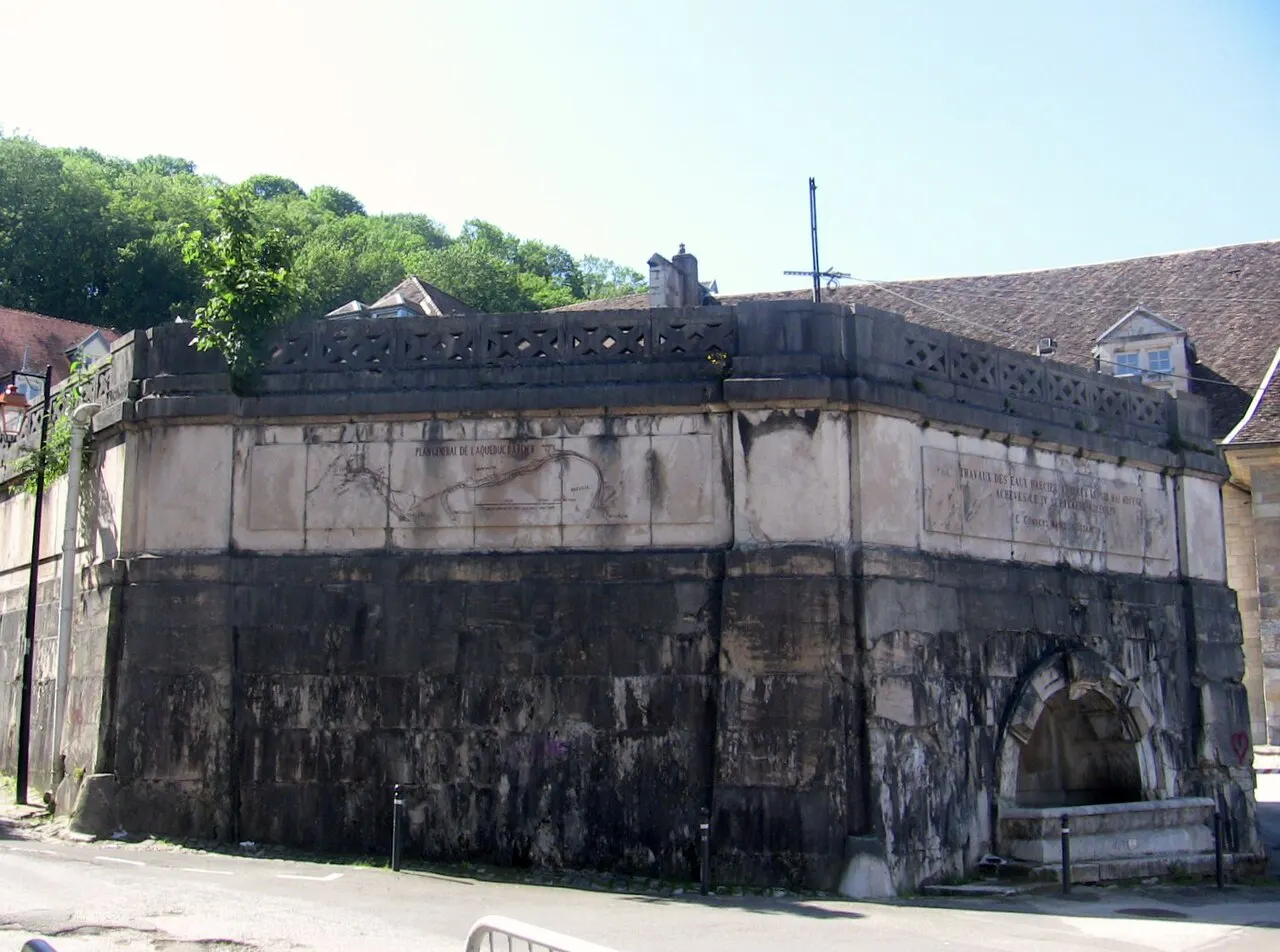 Château d’eau de la Source d’Arcier