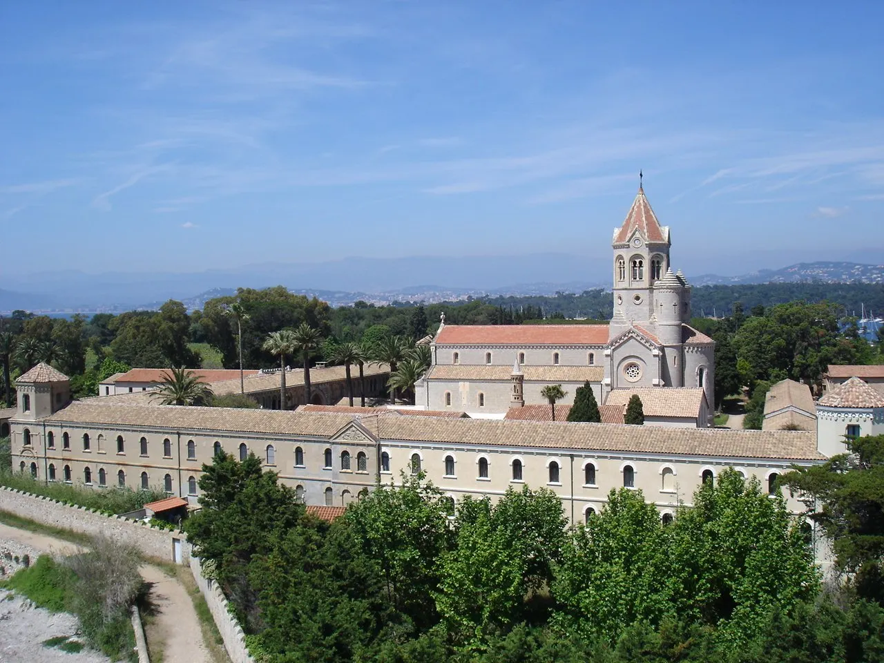 Abbatiale de Lérins