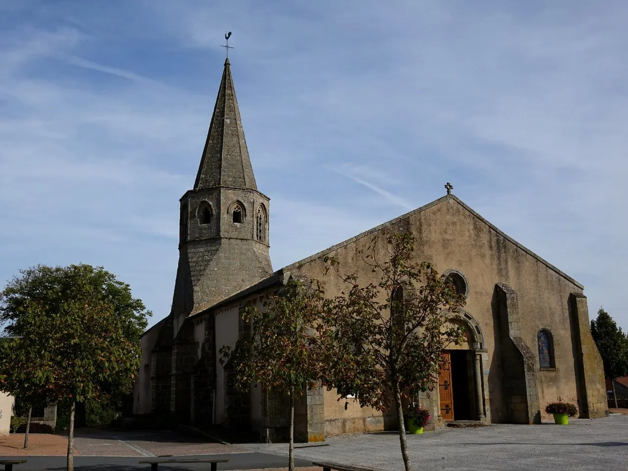 Église Saint-Priest