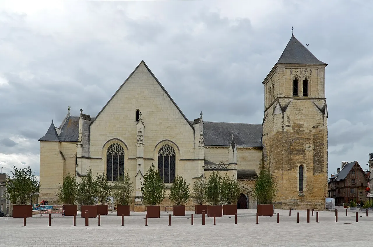 Église Saint-Médard