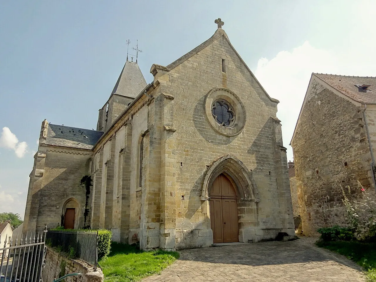 Église de la Nativité de la Vierge