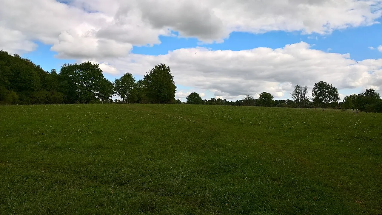 Site archéologique de hauteur fortifié préhistorique