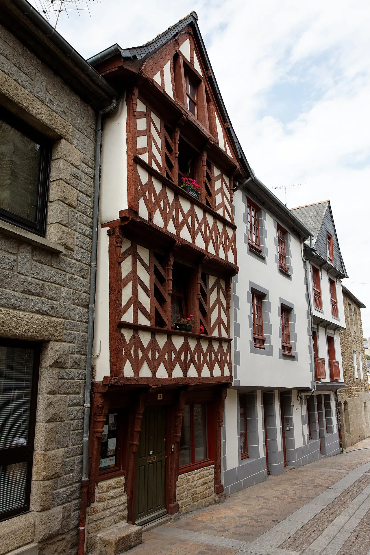 Deux maisons