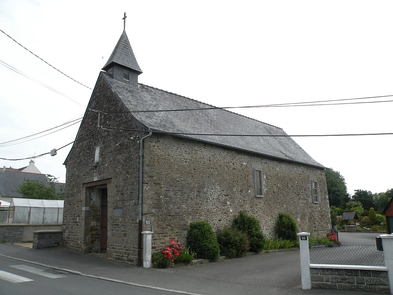 Chapelle Saint-Pierre-d’Iné