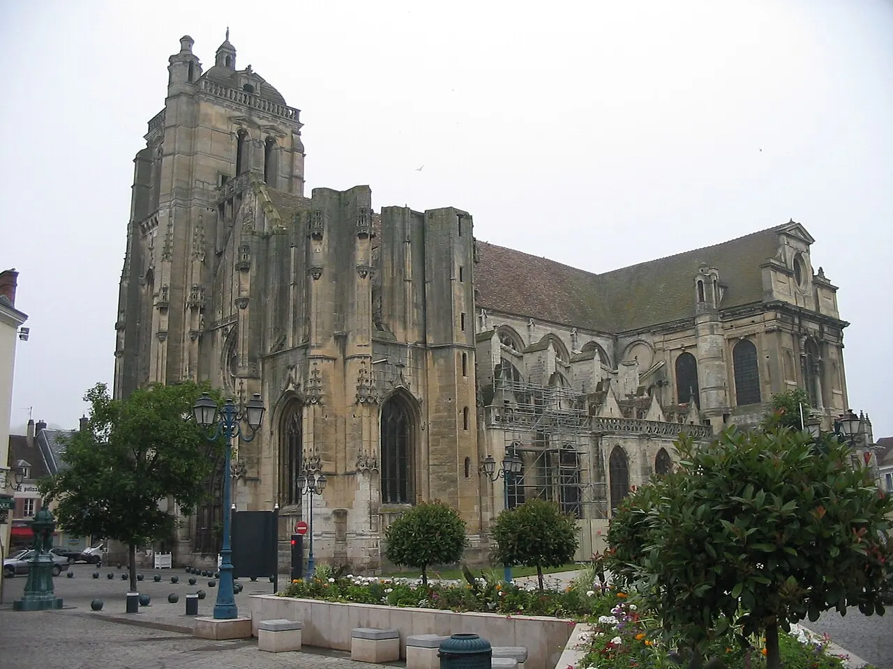 Église Saint-Pierre