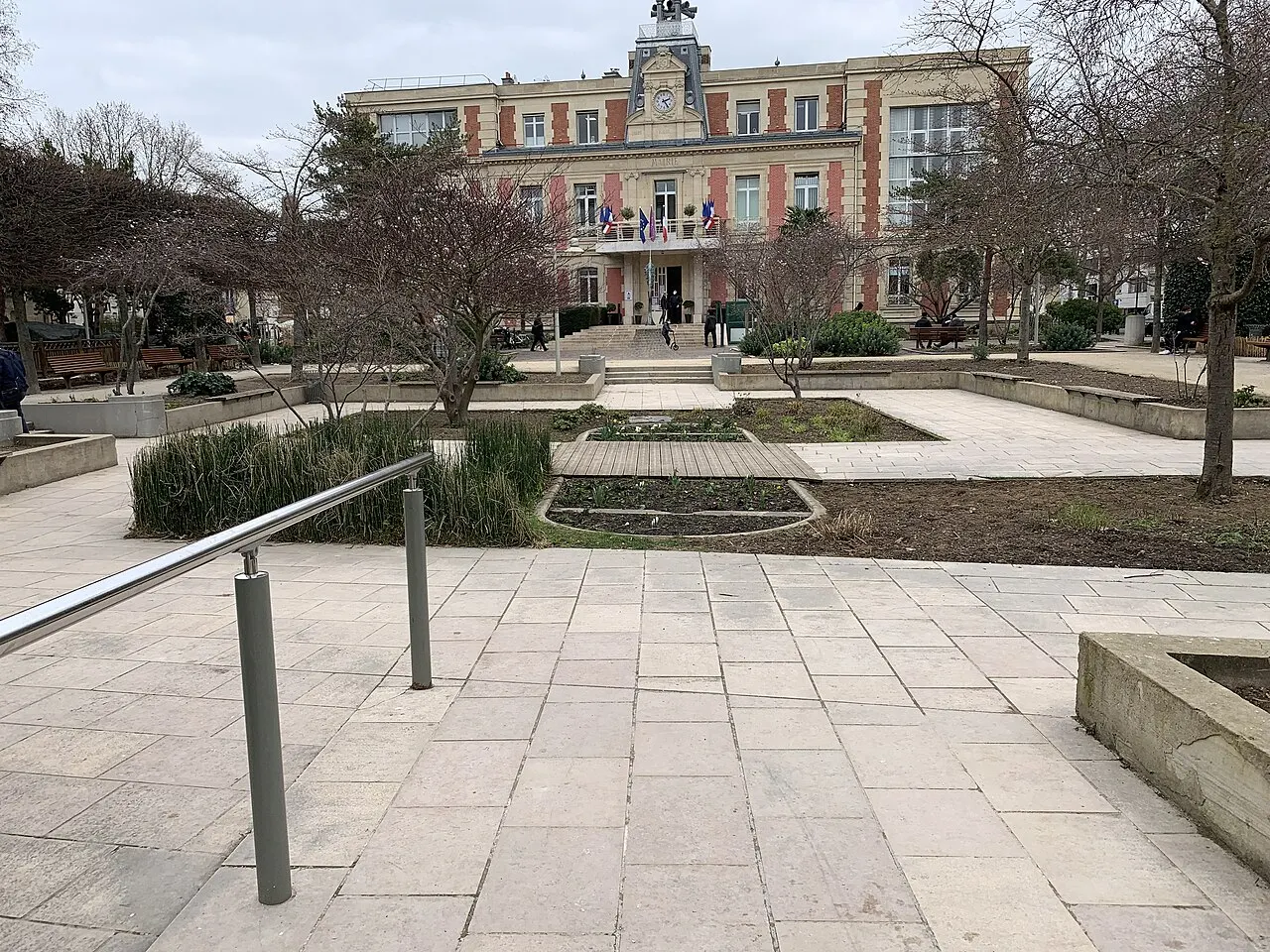 Square Zéphirin Camélinat