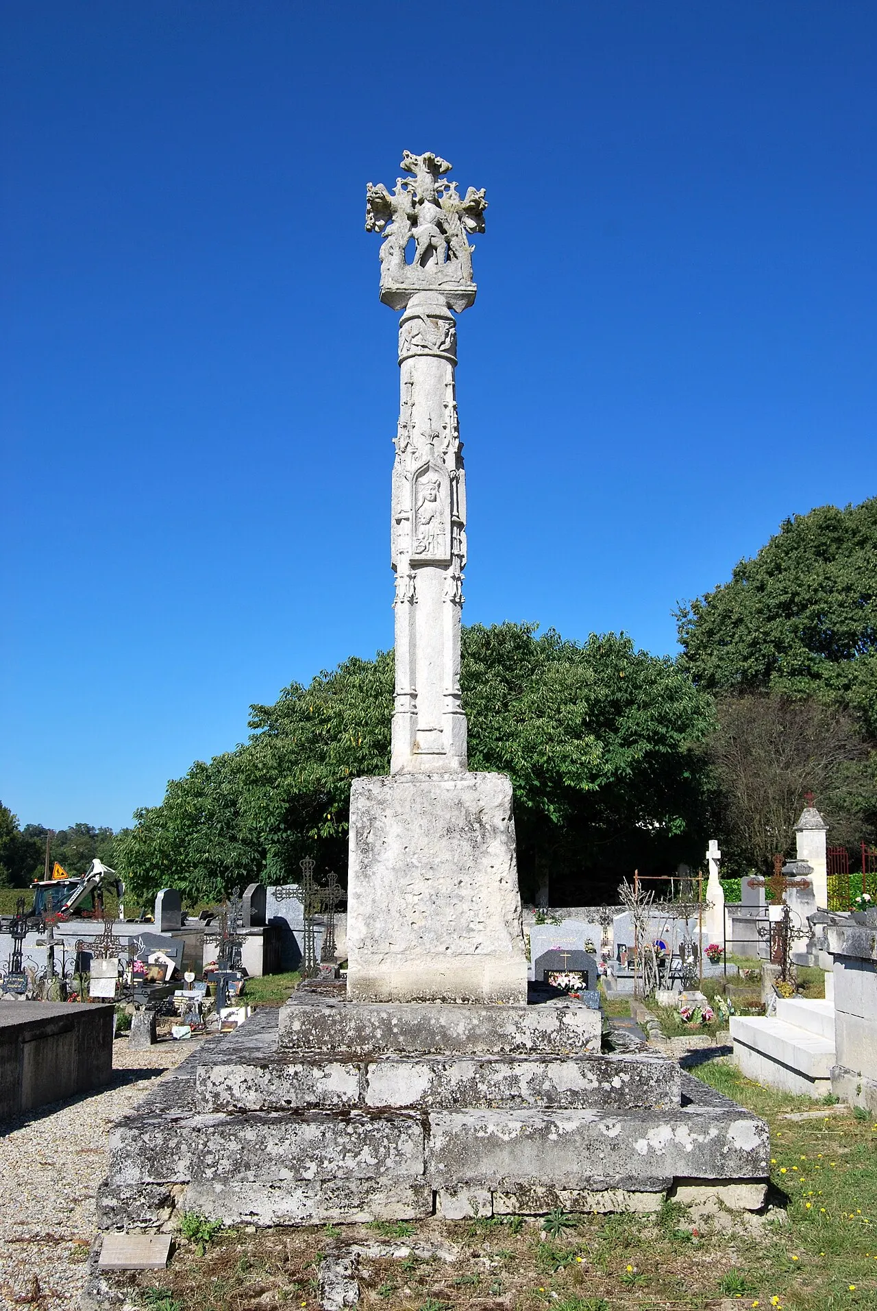 Croix de cimetière
