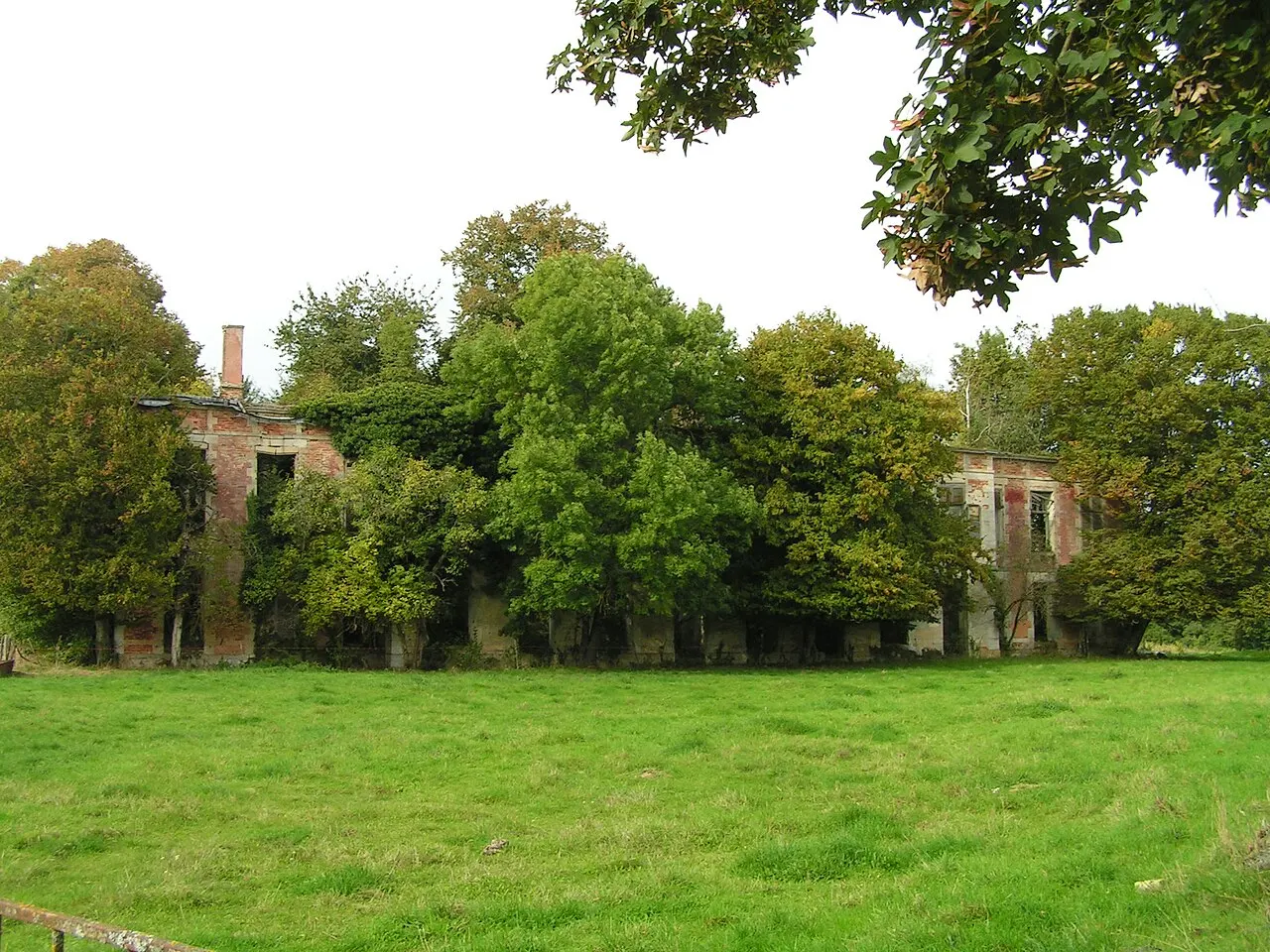 Ancienne Abbaye de Haute-Fontaine (vestiges)