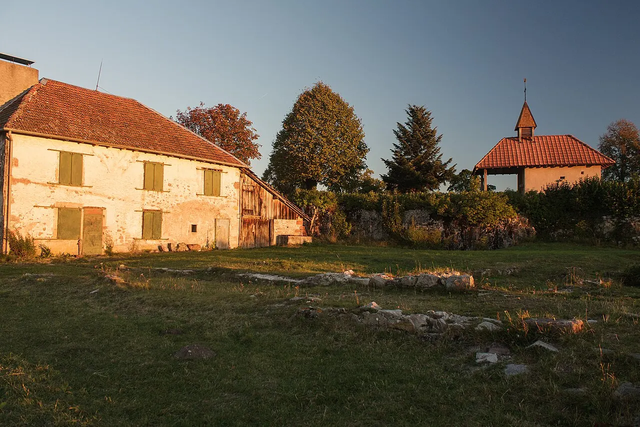 Site archéologique du Saint-Mont (également sur commune de Saint-Etienne-lès-Remiremont)