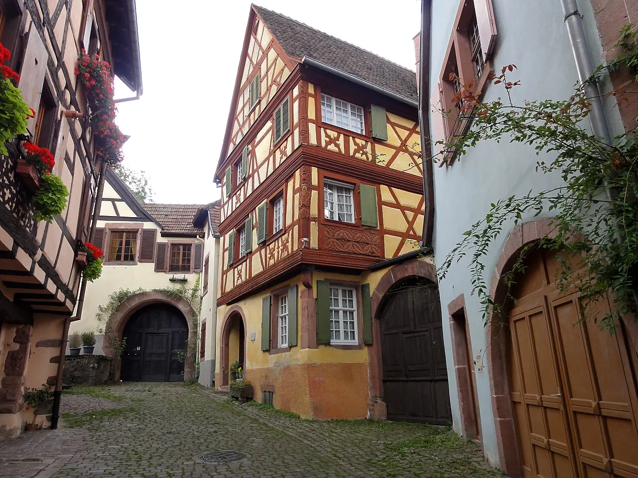 Maison Bohn à pan sculpté