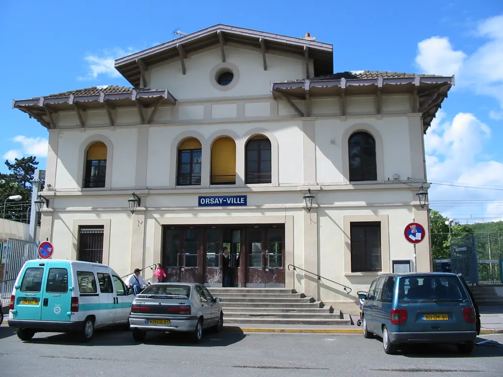 Orsay-Ville