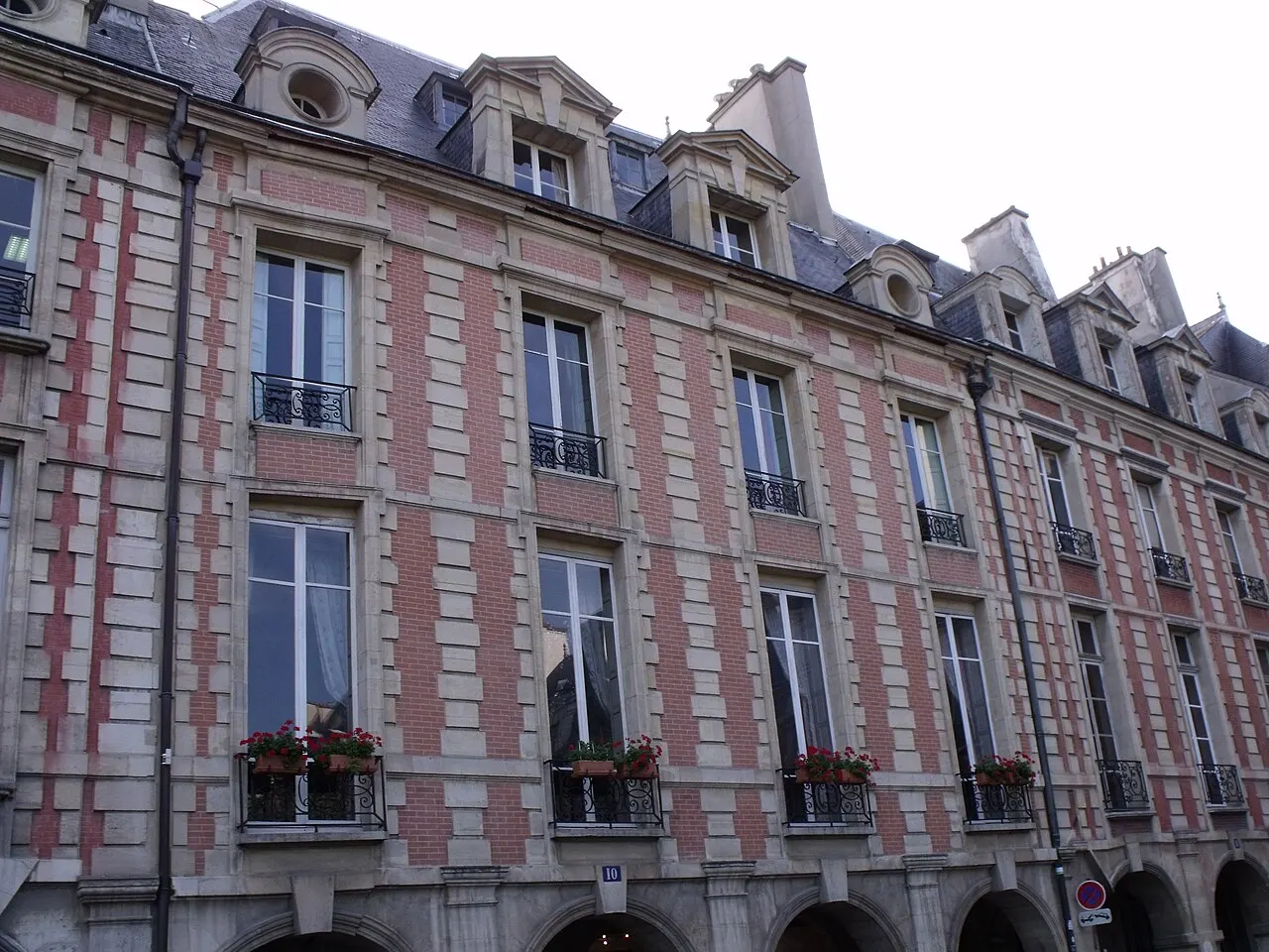 Hôtel de Châtillon (ancien) ou hôtel de Marie de Lyonne ou de Gagny ou Chatainville