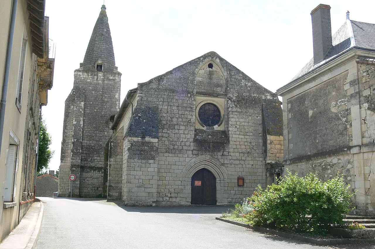 Église Romane Saint-Maximin