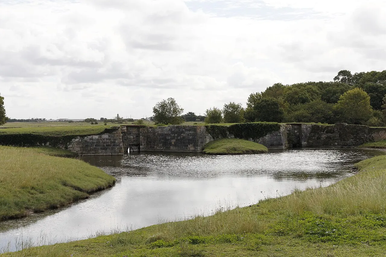 Ouvrages d’art du canal de la Taillée