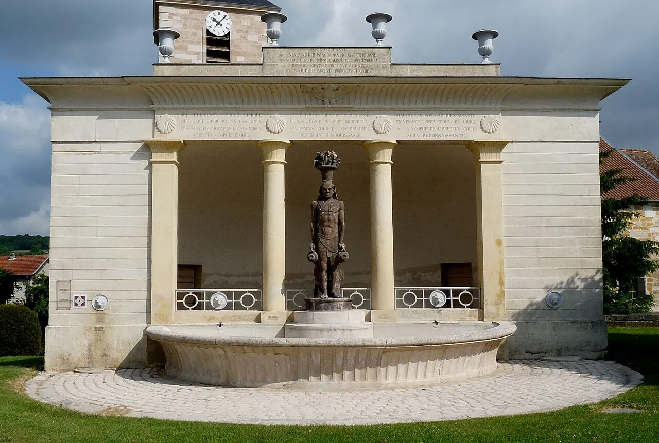 Fontaine-lavoir