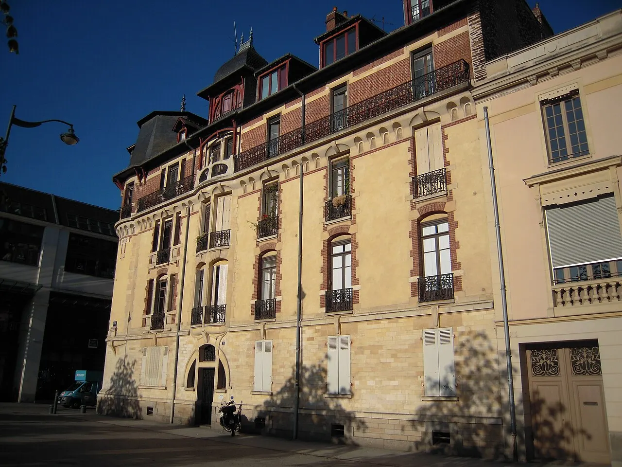 Marché Hoche