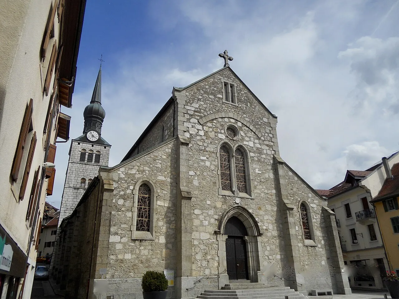 Collégiale Saint-Jean-Baptiste