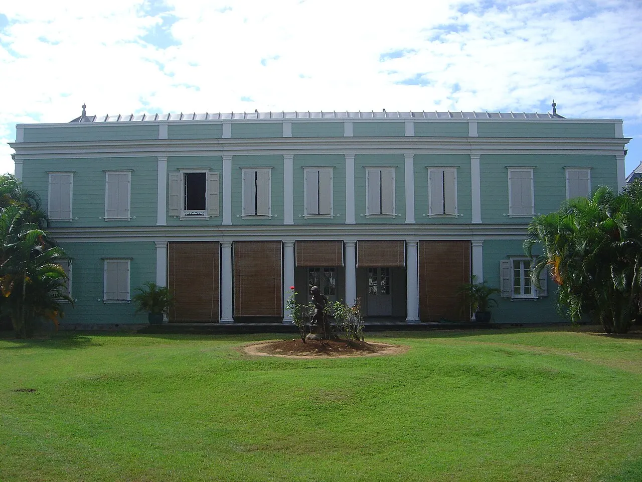 Villa Deramond