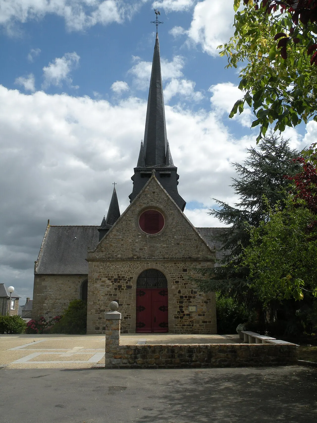 Église Saint-Médard