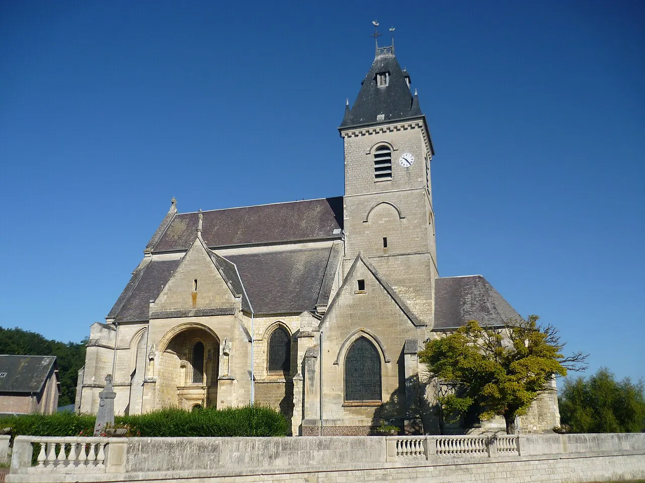 Église Saint-Médard