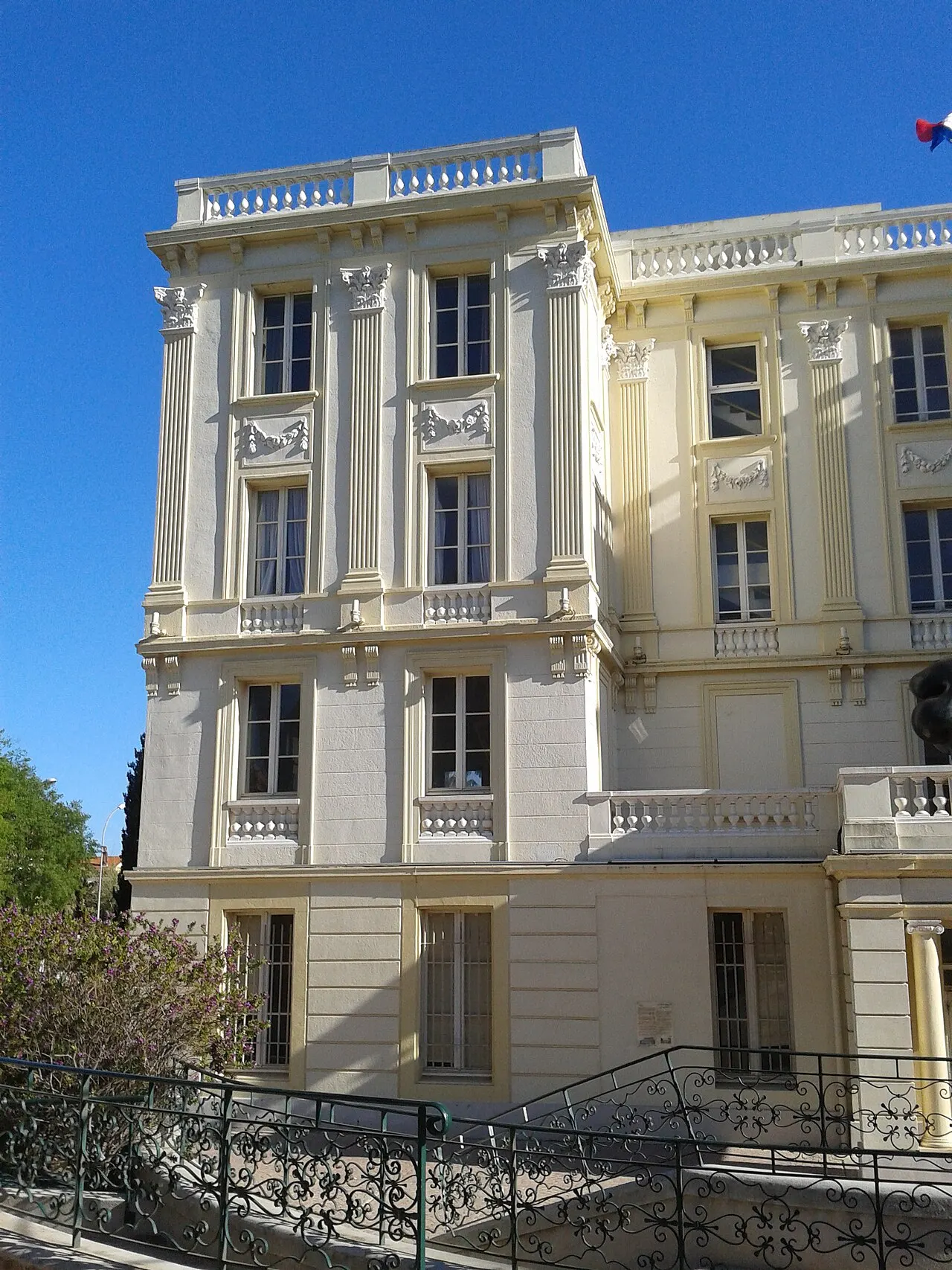 Le Park Hotel