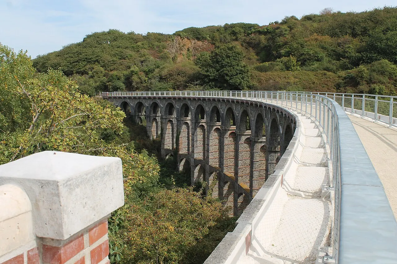 Viaduc de Douvenant
