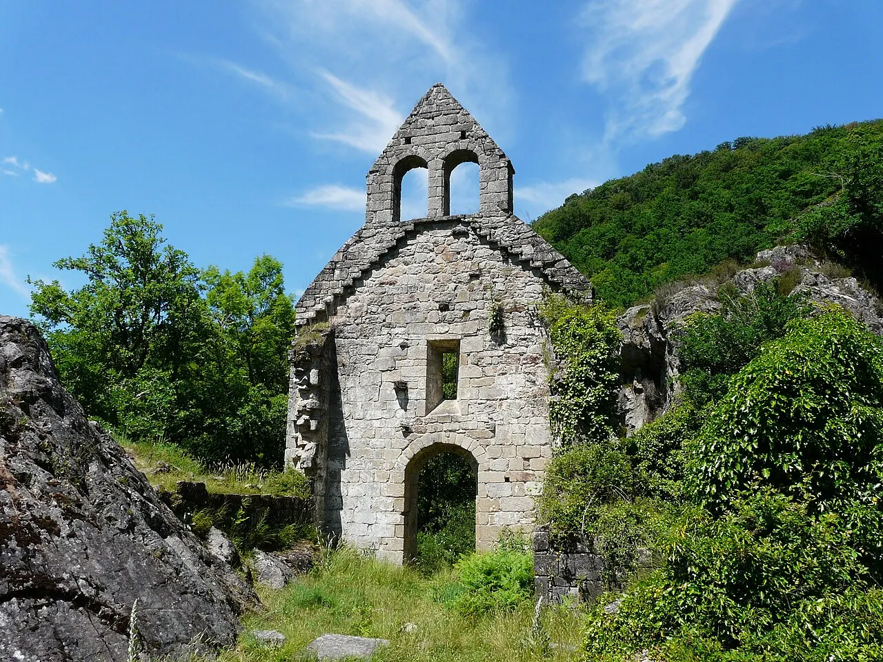 Restes de l’église Saint-Etienne-de-Braguse