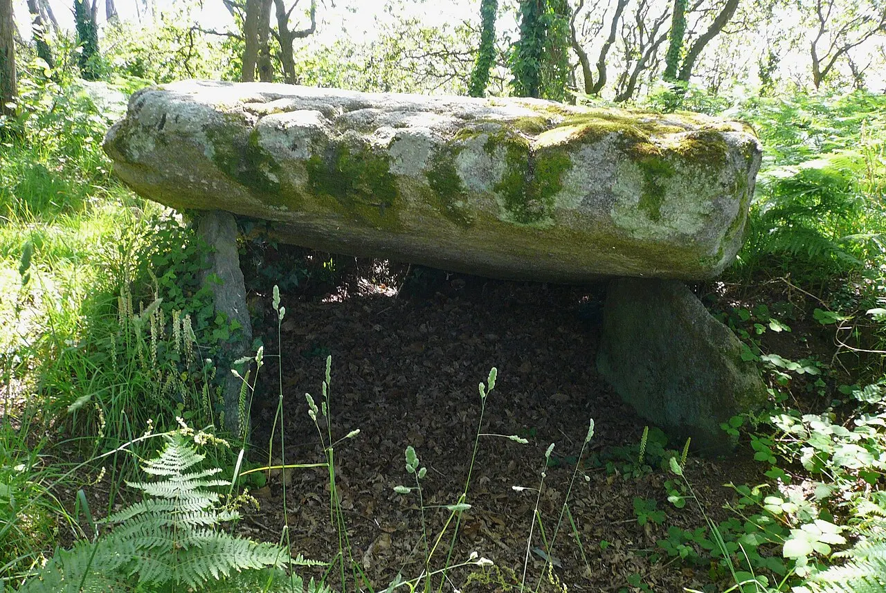 Dolmen de Penquer-Bloas