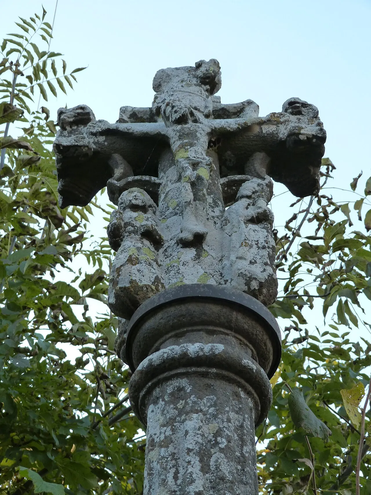 Croix du 16e siècle