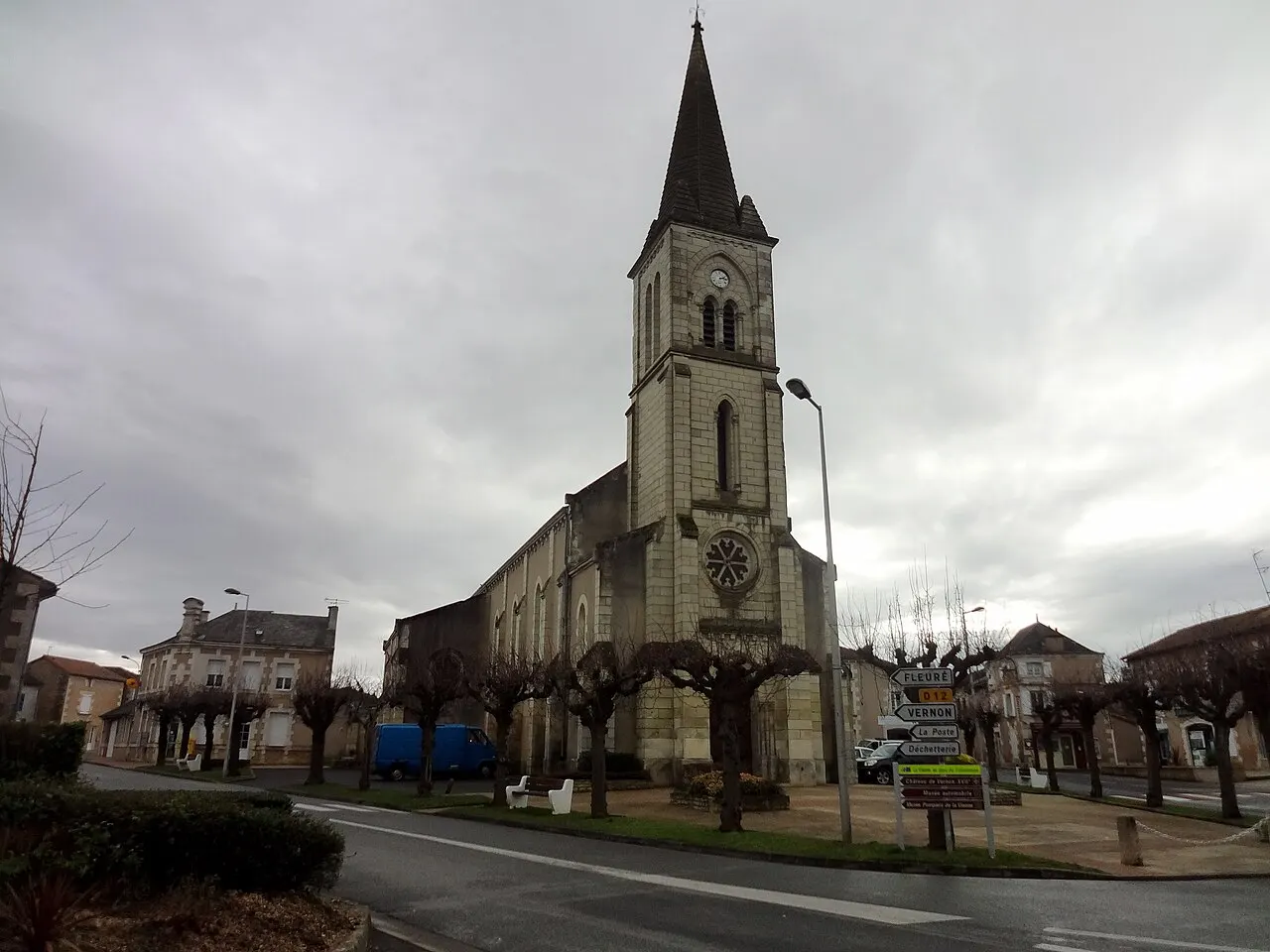 Église Saint-Gervais-et-Saint-Protais