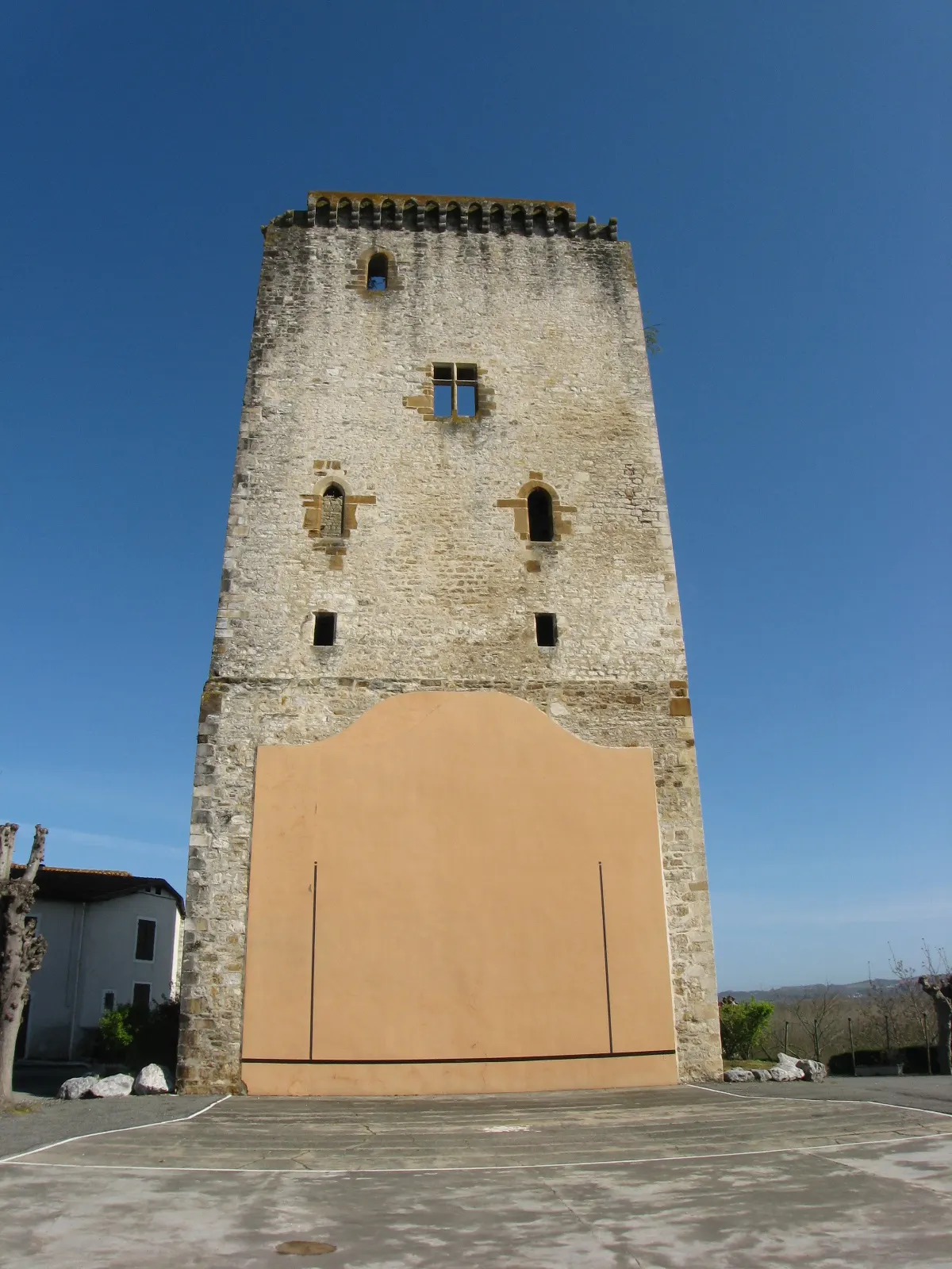 La Tour Carrée