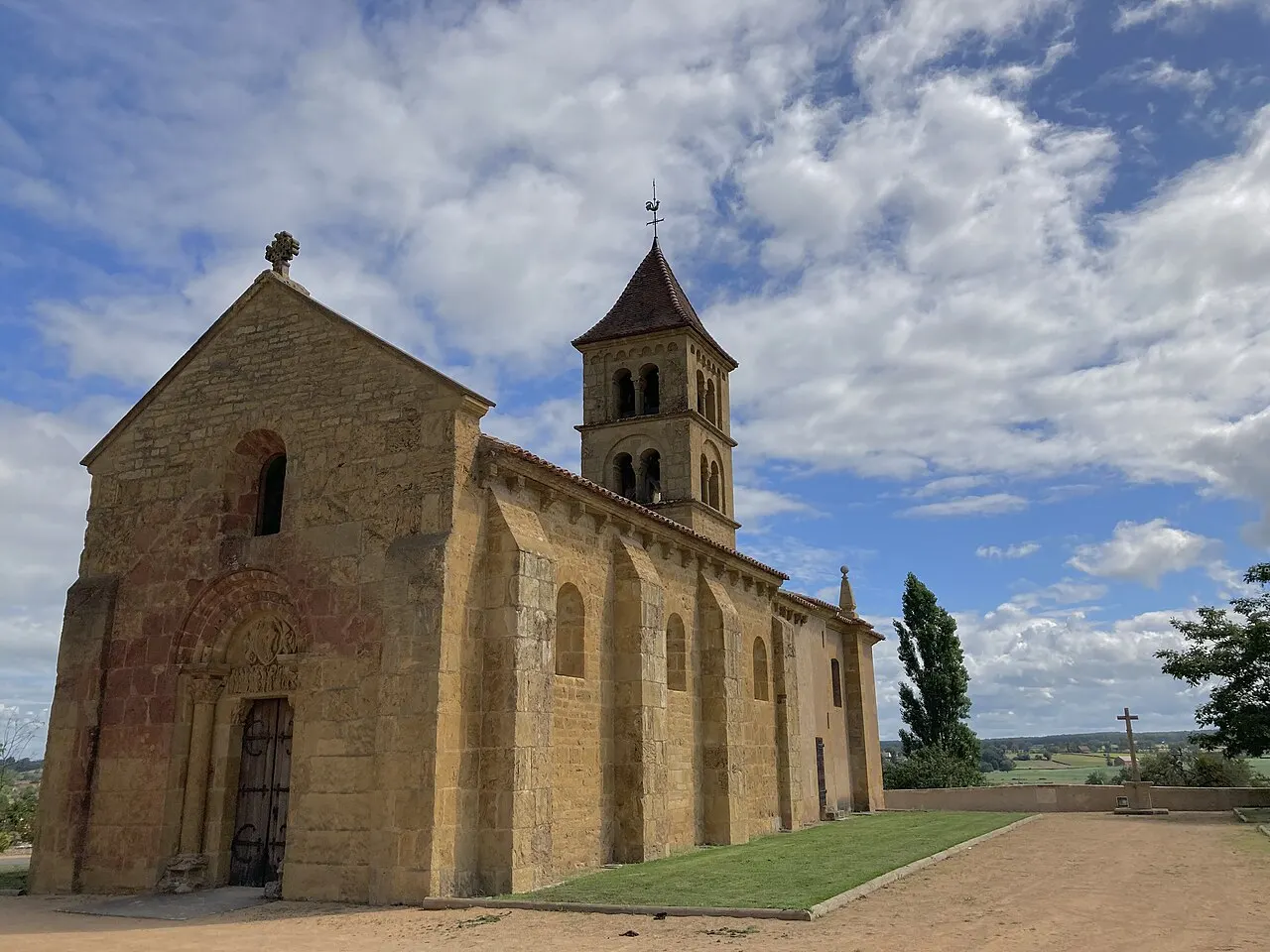 Église Saint-Pierre et Saint-Paul