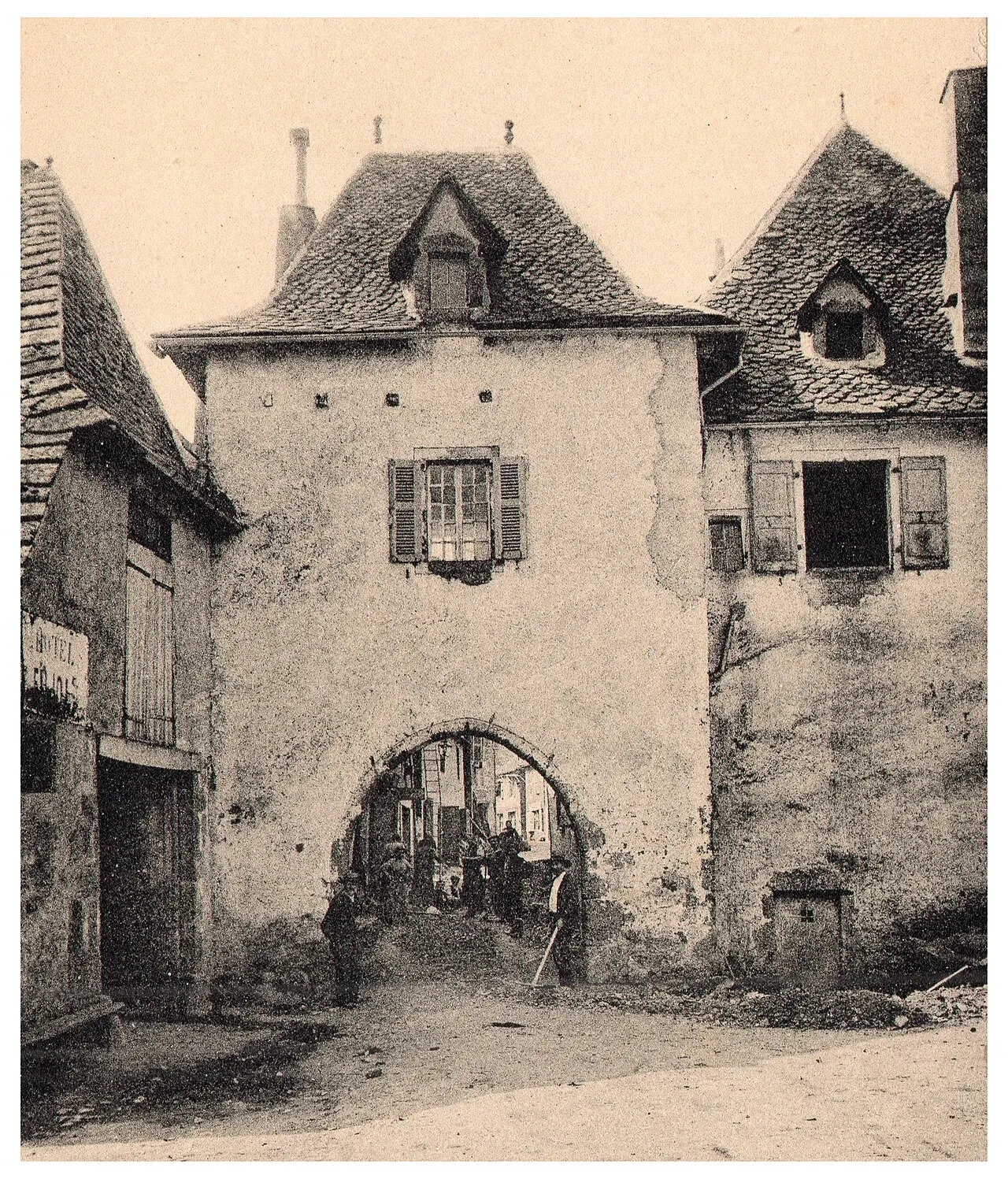 Porte Nord