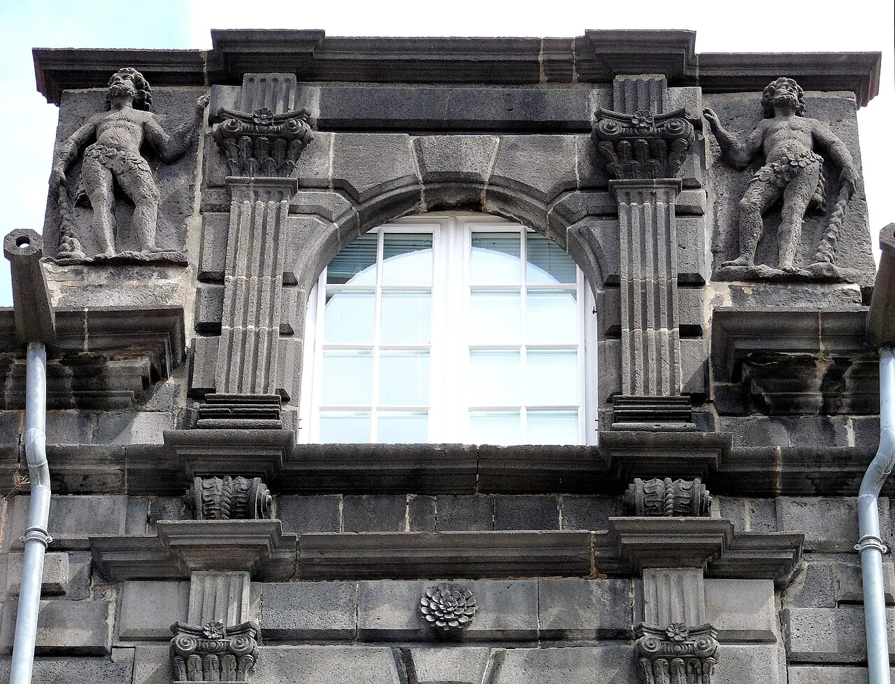 Hôtel de Laval de Lacresne