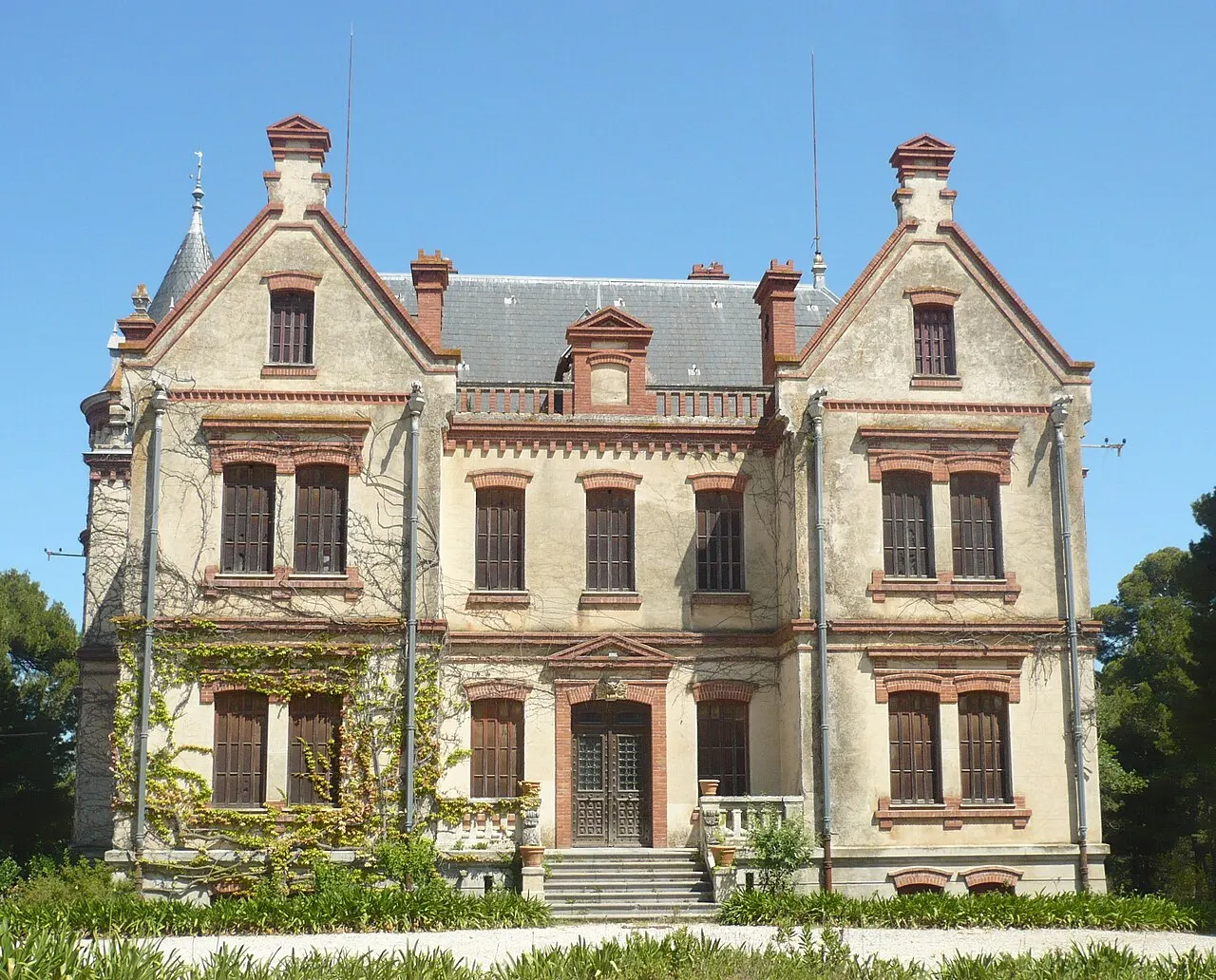 Château de l’Esparrou