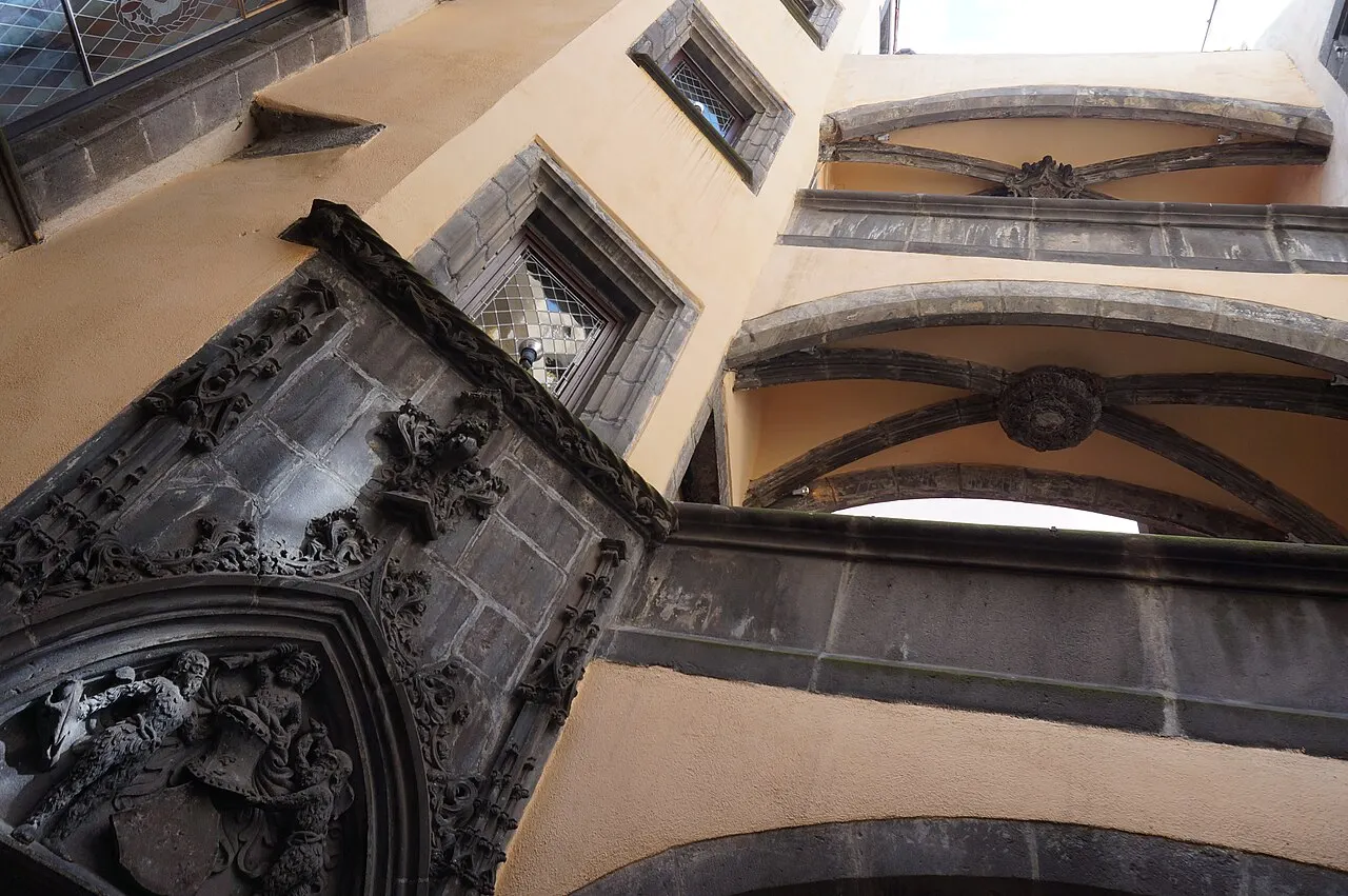 Hôtel Savaron à Clermont-Ferrand | Pays d’Art et d’Histoire