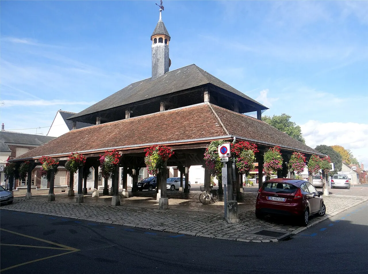 Halle de Ladon